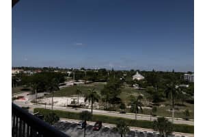 2600 N Flagler Dr, West Palm Beach, FL 33407, Sold 12/16/20
