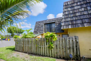 2352 Waterside Dr, Lake Worth, FL 33461, Sold 09/18/19