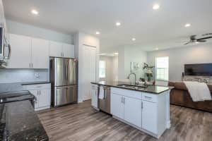 140 W Bay Cedar Cir, Jupiter, FL 33458, Sold 06/28/19