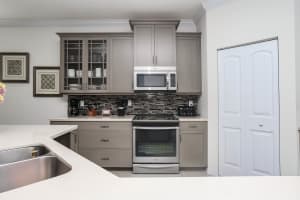 5045 Manchia Dr, Lake Worth, FL 33463, Sold 10/25/19