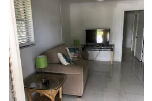 1200 Colonnades Dr, Fort Pierce, FL 34949, Sold 04/29/21