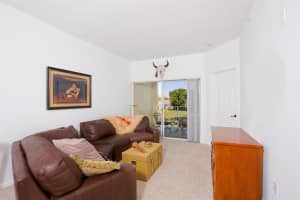 2040 Greenview Shores Blvd, Wellington, FL 33414, Sold 07/19/19