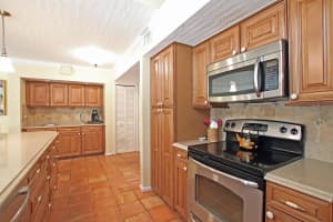 104 Rainbow Fish Cir, Jupiter, FL 33477, Sold 07/11/19