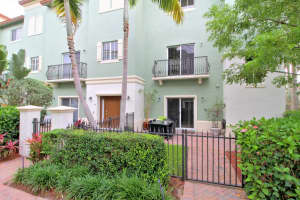 24 NW 7th St, Boca Raton, FL 33432, Sold 07/11/19