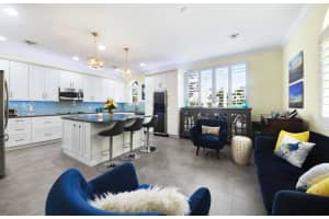 820 Virginia Gardens Dr, Boynton Beach, FL 33435, Sold 08/08/19