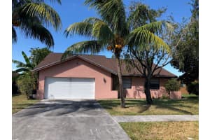 690 Connestee Rd, West Palm Beach, FL 33413, Sold 11/05/19