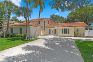 701 Carriage Hill Ln, Boca Raton, FL 33486, Sold 07/10/19