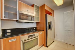 410 Evernia St, West Palm Beach, FL 33401, Sold 03/02/20