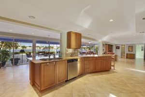 11670 Lake Shore Pl, North Palm Beach, FL 33408, Sold 10/09/19