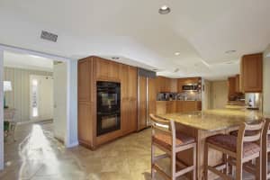 11670 Lake Shore Pl, North Palm Beach, FL 33408, Sold 10/09/19