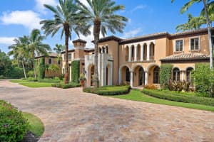 480 S Beach Rd, Hobe Sound, FL 33455, Sold 11/30/20