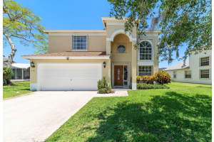 6341 Lansdowne Cir, Boynton Beach, FL 33472, Sold 07/11/19