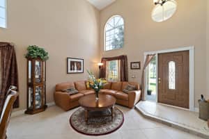 6341 Lansdowne Cir, Boynton Beach, FL 33472, Sold 07/11/19