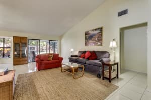 4883 Boxwood Cir, Boynton Beach, FL 33436, Sold 08/30/19