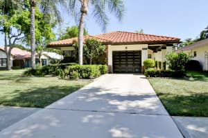 4871 Boxwood Cir, Boynton Beach, FL 33436, Sold 07/11/19