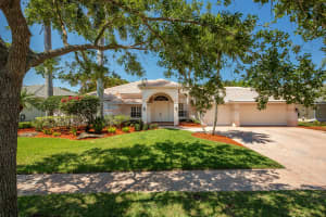 2586 SW Mayacoo Way, Palm City, FL 34990, Sold 07/22/19
