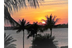 3300 S Ocean Blvd #208n, Palm Beach, FL 33480, Sold 12/30/19