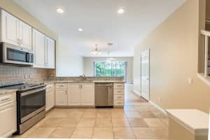 1014 Pinewood Lake Ct, Greenacres, FL 33415, Sold 09/25/19