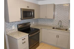 114 SE Norfolk Blvd, Stuart, FL 34997, Sold 07/01/19