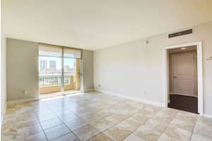 403 S Sapodilla Ave, West Palm Beach, FL 33401, Sold 07/26/19