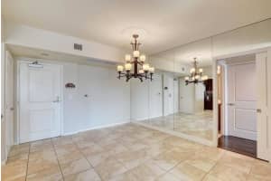403 S Sapodilla Ave, West Palm Beach, FL 33401, Sold 07/26/19