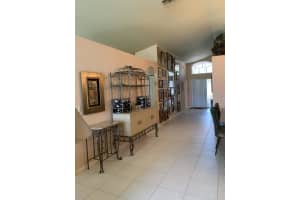 5941 Royal Club Dr, Boynton Beach, FL 33437, Sold 08/14/19