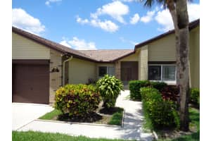 152 Ramblewood Cir, Royal Palm Beach, FL 33411, Sold 09/27/19