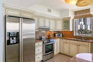 5380 N Ocean Dr #4d, Singer Island, FL 33404, Sold 07/25/19