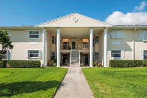 373 N Grove Isle Cir, Vero Beach, FL 32962, Sold 11/05/19