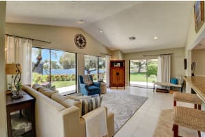 102 Azalea Cir, Boynton Beach, FL 33436, Sold 07/31/19