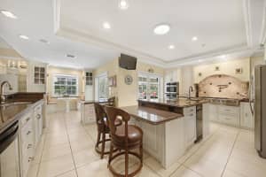 1053 Shady Lakes Cir, Palm Beach Gardens, FL 33418, Sold 12/05/19