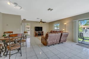 2805 Ponderosa Pine Ct, Lake Worth, FL 33462, Sold 07/18/19