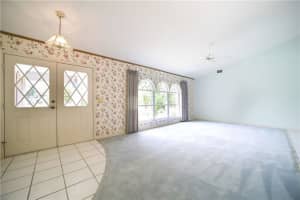 546 10th Ave, Vero Beach, FL 32962, Sold 07/26/19