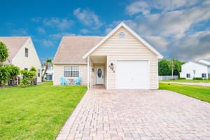 2850 Black Pine Ct, Lake Worth, FL 33462, Sold 08/27/19