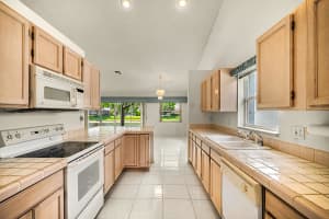 5392 Grande Palm Cir, Delray Beach, FL 33484, Sold 11/15/19