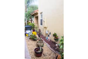 9048 Silver Glen Way, Lake Worth, FL 33467, Sold 11/26/19