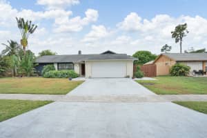 154 Parkwood Dr, Royal Palm Beach, FL 33411, Sold 09/12/19