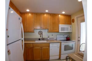 400 NE 20th St APT B312, Boca Raton, FL 33431, Sold 07/23/19