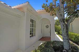 2024 Valencia Dr, Delray Beach, FL 33445, Sold 08/19/19