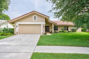 104 Bayberry Cir, Jupiter, FL 33458, Sold 07/23/19