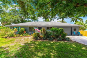 864 NW 12th Terrace, Stuart, FL 34994, Sold 08/05/19