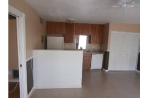 629 Executive Center Dr J101, West Palm Beach, FL 33401, Sold 07/12/19