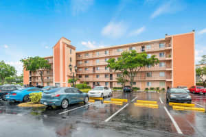 8700 Sherman Cir N, Miramar, FL 33025, Sold 07/02/19