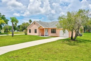 2311 SE Rainier Rd, Port St. Lucie, FL 34952, Sold 07/19/19