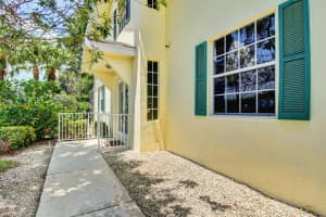 145 Spruce St, Boynton Beach, FL 33426, Sold 07/12/19
