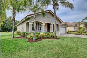 6725 Osage Cir, Greenacres, FL 33413, Sold 08/20/19