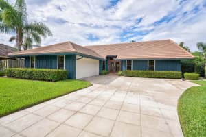 12966 La Rochelle Cir, West Palm Beach, FL 33410, Sold 07/31/19