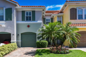 194 Las Brisas Cir, Hypoluxo, FL 33462, Sold 08/15/19