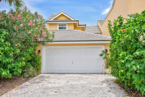 1000 US-1, Jupiter, FL 33477, Sold 11/08/19