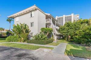 2760 Banyan Rd #32a, Boca Raton, FL 33432, Sold 07/29/19